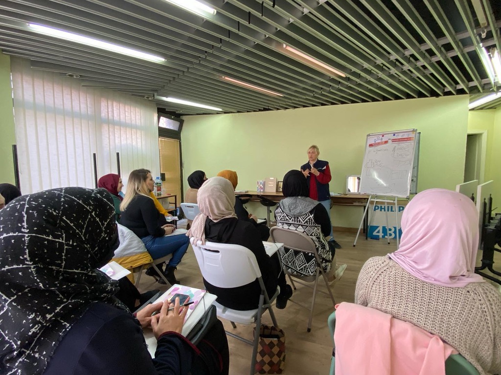 Training für arbeitslose Frauen in Nordmazedonien